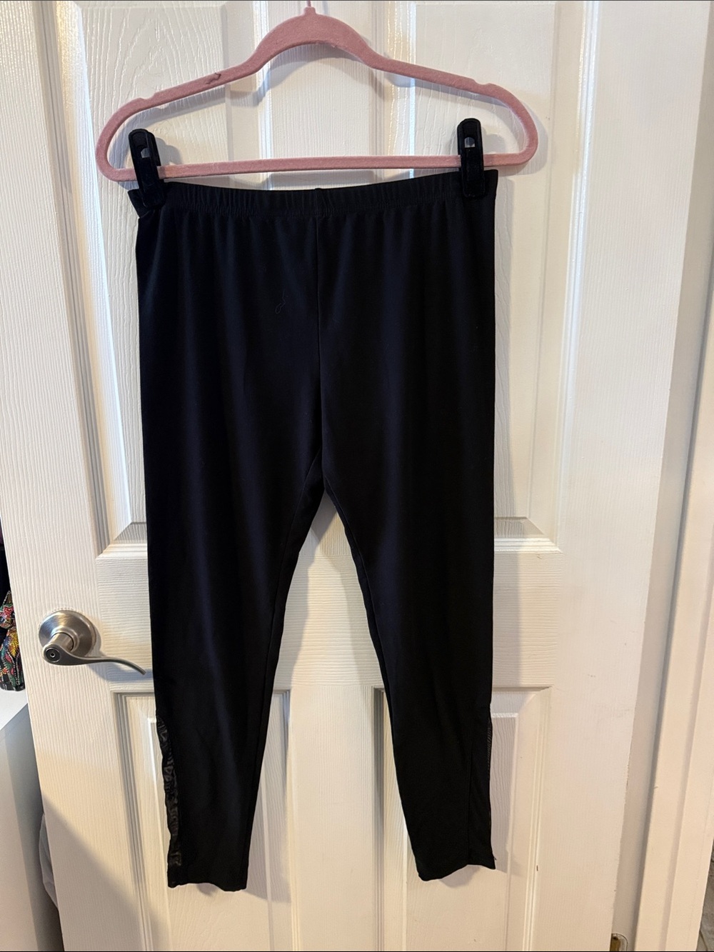 Jrs. Black Leggings with mesh Detail